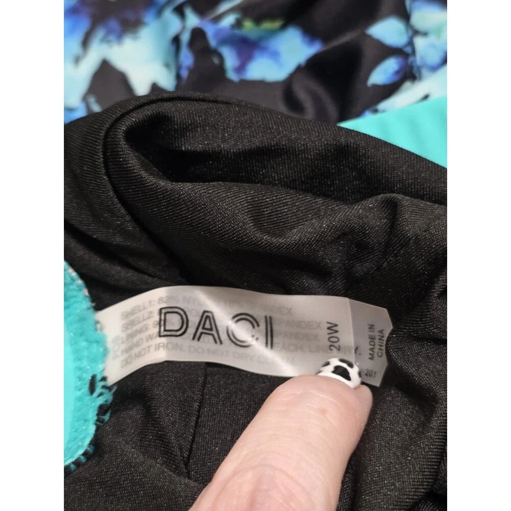 NWT Daci 2 Piece Swimsuit Turquoise and Black Woman's Size 20W